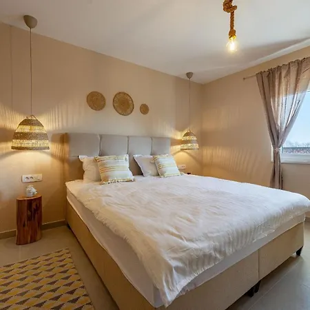 Corte Villa Donji Zemunik